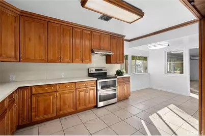 2976 Lombardy Rd, Pasadena, CA 91107 - Photo 19