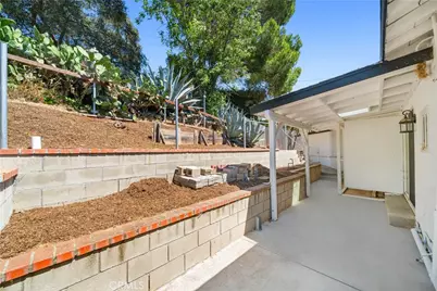 2035 Las Colinas, Los Angeles, CA 90041 - Photo 45