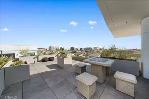 709 E Walnut Street, Pasadena, CA 91101 - Photo 31