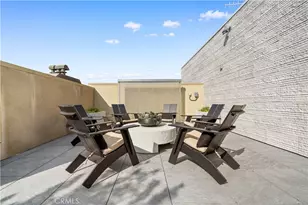 709 E Walnut Street, Pasadena, CA 91101 - Photo 29