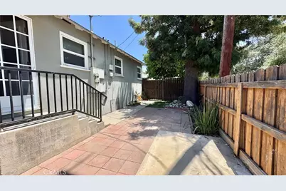 240 N Shamrock Avenue, Monrovia, CA 91016 - Photo 15