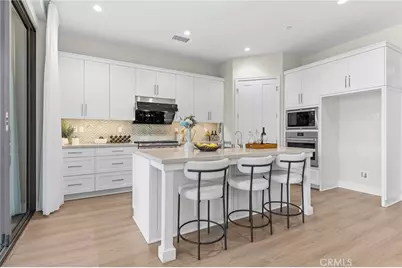 130 Tomahawk, Irvine, CA 92618 - Photo 19