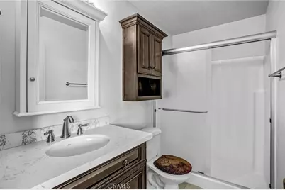 2891 Canyon Crest #15, Riverside, CA 92507 - Photo 19