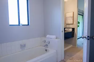 469 S Catalina Ave, Pasadena, CA 91106 - Photo 21