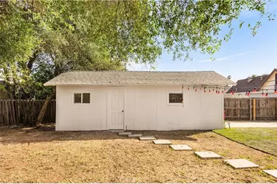 1166 N El Molino Avenue, Pasadena, CA 91104 - Photo 39