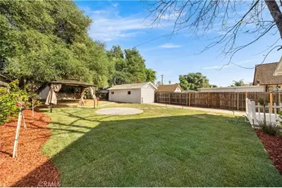 1166 N El Molino Avenue, Pasadena, CA 91104 - Photo 31