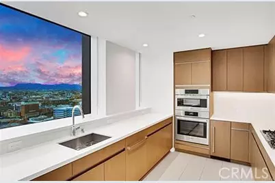 889 Francisco #3206, Los Angeles, CA 90017 - Photo 7