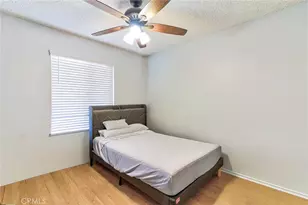 8936 Summerwood Way, Fontana, CA 92335 - Photo 19