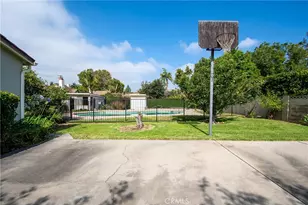 375 W Las Flores, Arcadia, CA 91007 - Photo 39