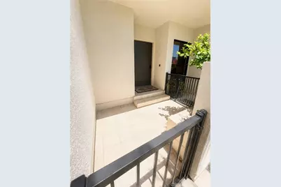 2451 Century, Los Angeles, CA 90067 - Photo 17