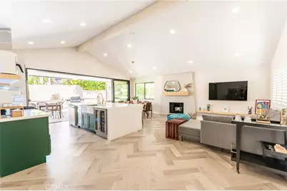 575 N Burton Way, Palm Springs, CA 92262 - Photo 7