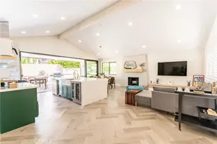 575 N Burton Way, Palm Springs, CA 92262 - Photo 7