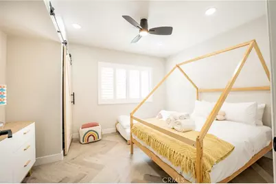 575 N Burton Way, Palm Springs, CA 92262 - Photo 17