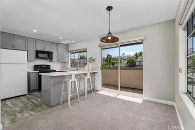 19 Exeter #16, Irvine, CA 92612 - Photo 7
