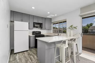 19 Exeter #16, Irvine, CA 92612 - Photo 9