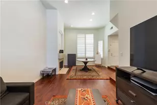 813 N Martel Ave, Los Angeles, CA 90046 - Photo 11