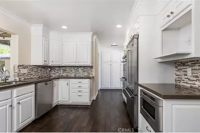 850 Chula Vista, Pasadena, CA 91103 - Photo 15
