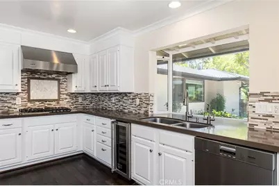 850 Chula Vista, Pasadena, CA 91103 - Photo 13