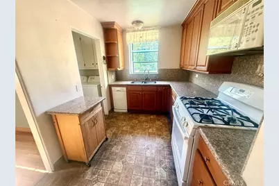 10851 Woodbine Street, Los Angeles, CA 90034 - Photo 3