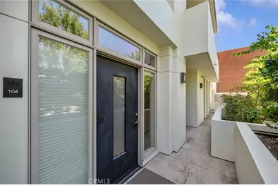 920 Granite Drive #104, Pasadena, CA 91101 - Photo 5