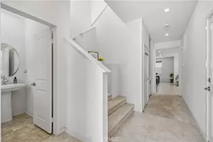 15964 Caterpillar, Fontana, CA 92336 - Photo 9