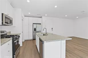 960 N Tangent Privado, Ontario, CA 91764 - Photo 9