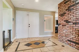 3695 Holly Vista Dr, Highland, CA 92346 - Photo 13