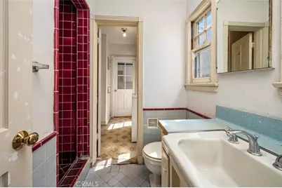 1569 Midvale Avenue, Los Angeles, CA 90024 - Photo 23