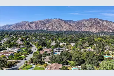 330 Arbolada, Arcadia, CA 91006 - Photo 15