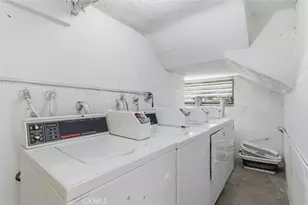 939 W College, Los Angeles, CA 90012 - Photo 17