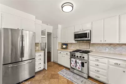 2205 Las Lunas, Pasadena, CA 91107 - Photo 15