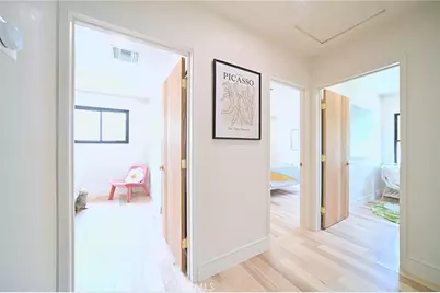 5430 Geyser Avenue, Tarzana, CA 91356 - Photo 15