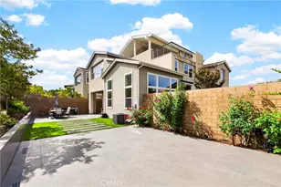 125 Source, Irvine, CA 92618 - Photo 3