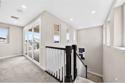 125 Source, Irvine, CA 92618 - Photo 33