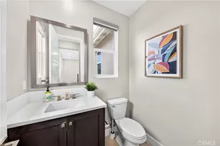 125 Source, Irvine, CA 92618 - Photo 37