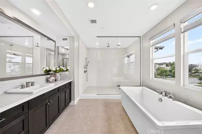 125 Source, Irvine, CA 92618 - Photo 29