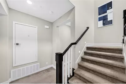 125 Source, Irvine, CA 92618 - Photo 19