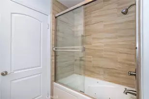431 N Los Robles Ave, Pasadena, CA 91101 - Photo 15