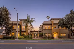 431 N Los Robles Ave, Pasadena, CA 91101 - Photo 1