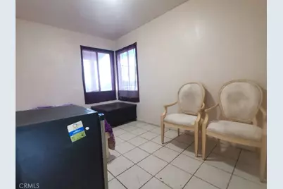 15357 Walnut, Hesperia, CA 92345 - Photo 7