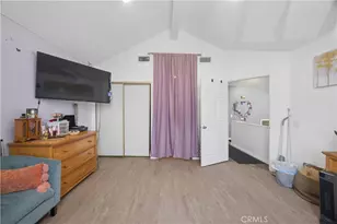 9864 California Ave, South Gate, CA 90280 - Photo 11