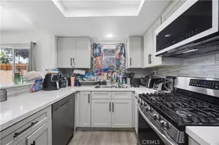 9864 California Ave, South Gate, CA 90280 - Photo 7