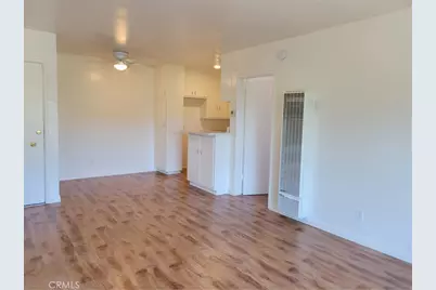 652 N Whitnall Highway, Burbank, CA 91505 - Photo 3