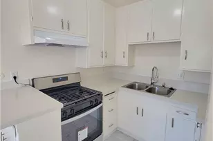 652 N Whitnall Hwy, Burbank, CA 91505 - Photo 7