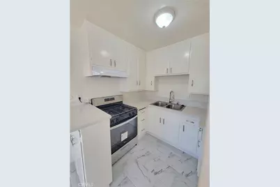 652 N Whitnall Highway, Burbank, CA 91505 - Photo 7