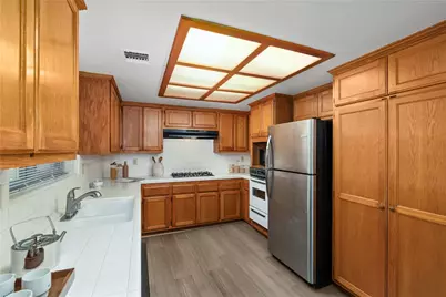 904 N 1st Avenue #D, Arcadia, CA 91006 - Photo 23