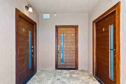 136 N Rampart Boulevard, Los Angeles, CA 90026 - Photo 17