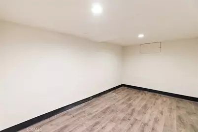 136 N Rampart Boulevard, Los Angeles, CA 90026 - Photo 11