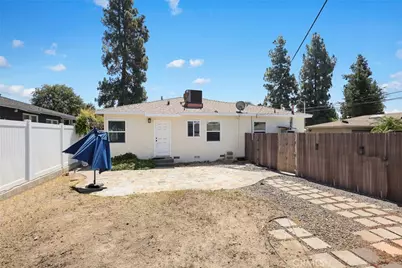 915 N Santa Anita, Arcadia, CA 91006 - Photo 29