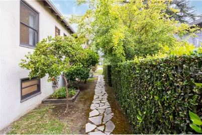 209 N Sunset, Monrovia, CA 91016 - Photo 45